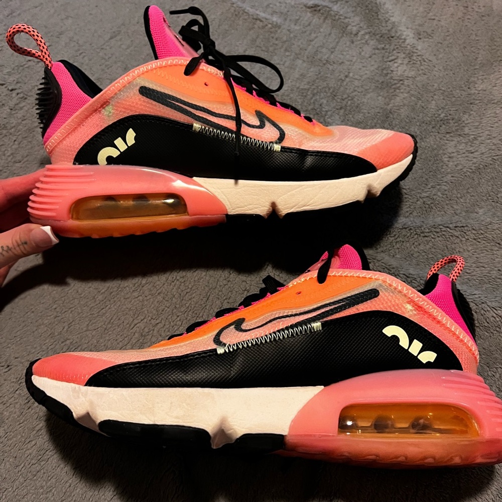 2020 Wmns Air Max 2090 'Neon Highlighter'